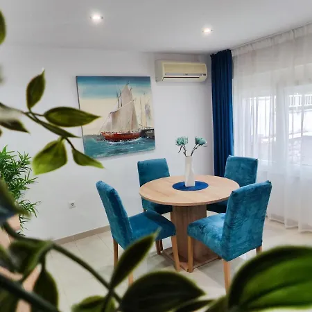 Lino Apartment Selce