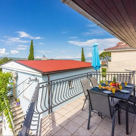 Lino Apartment Selce