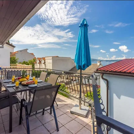 Lino Апартаменты